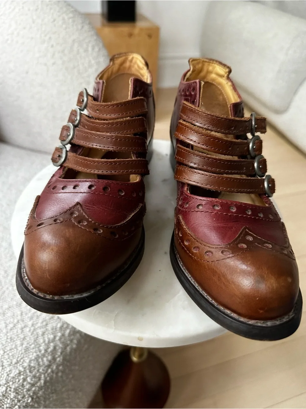 JOHN FLUEVOG ADRIANS: ALLI 4-BUCKLE MARY JANE BROGUE WINGTIP SHOES US 6 - Picture 2 of 9